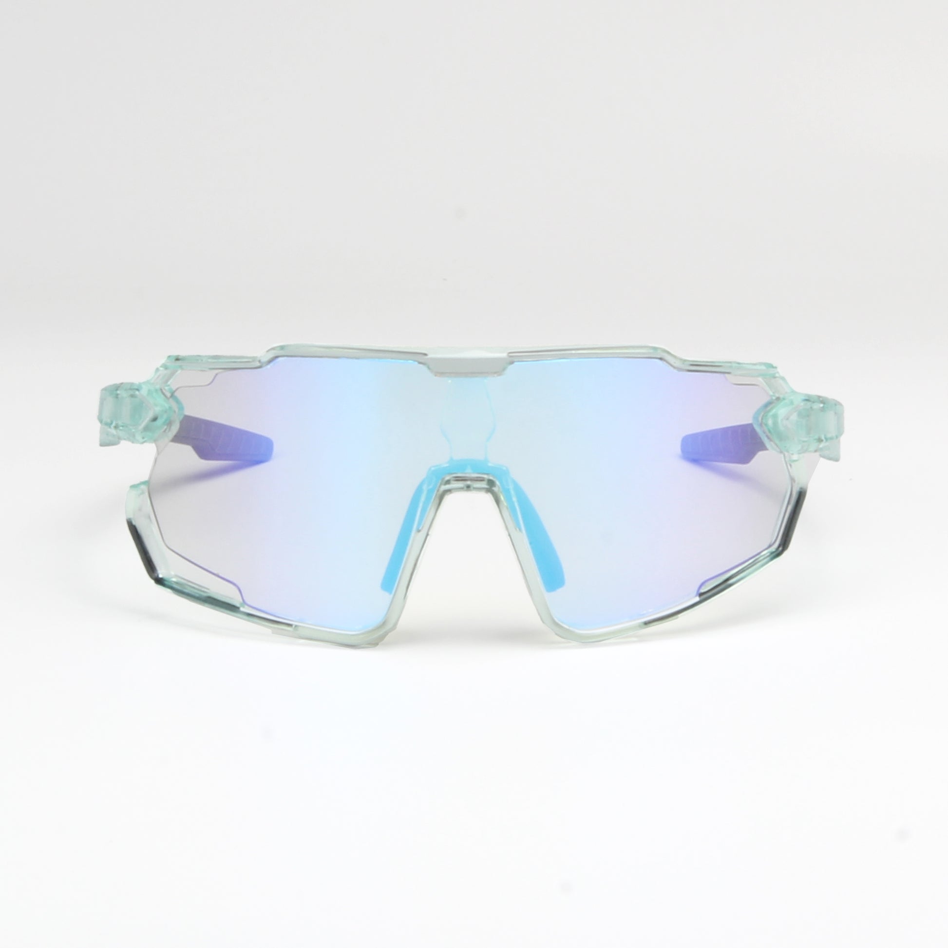 LEDRONclearbluebluephoto1