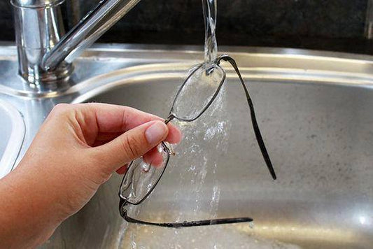 How to Clean Your Glasses the Right Way